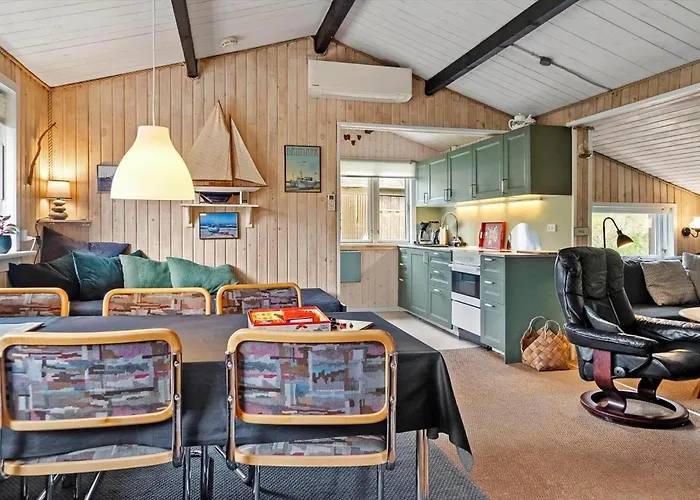 Holiday home 815-thisted-blamunkevej-45 *